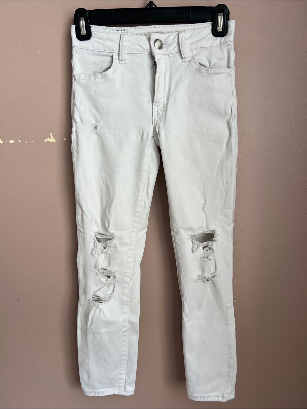 American Eagle Outfitters White Distressed Jeggings super stretch crop 0 reg